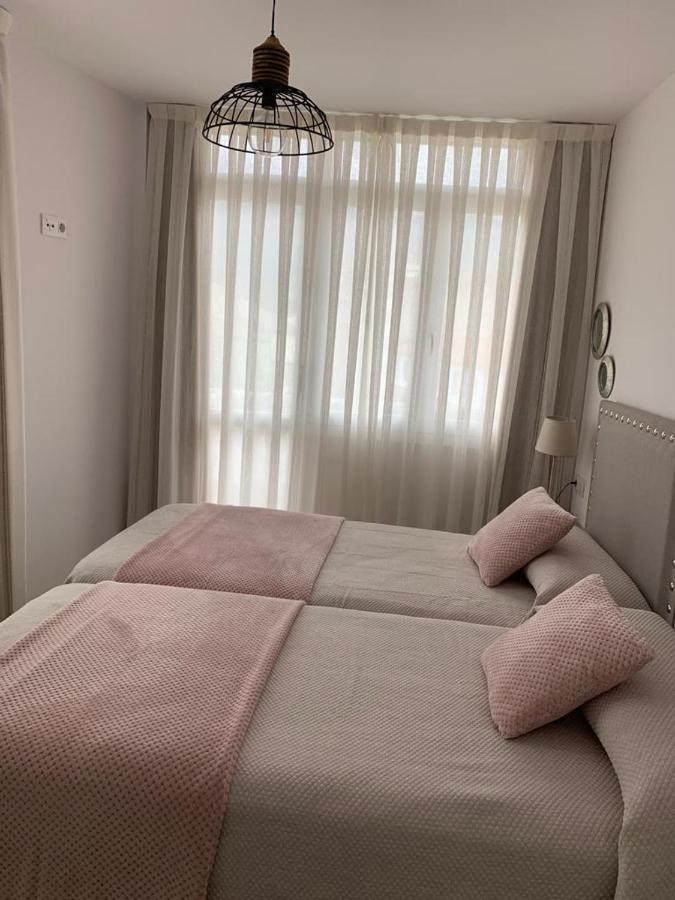 Apartamento Los Arcos 利亚内斯 外观 照片