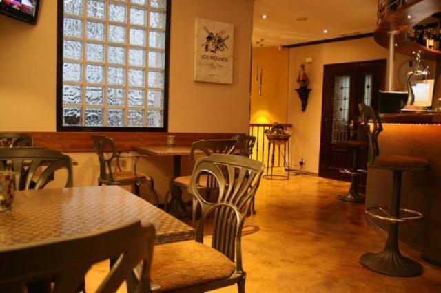 Apartamento Los Arcos 利亚内斯 外观 照片