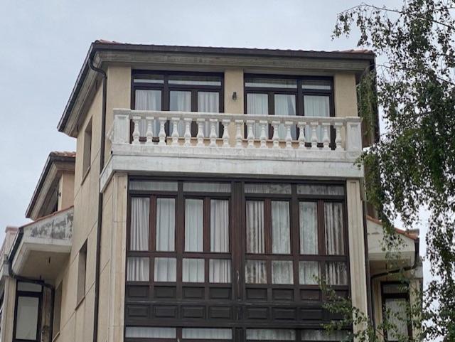 Apartamento Los Arcos 利亚内斯 外观 照片